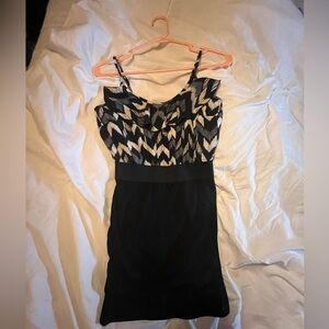 Beautiful bodycon dress from forever 21. Size S/P